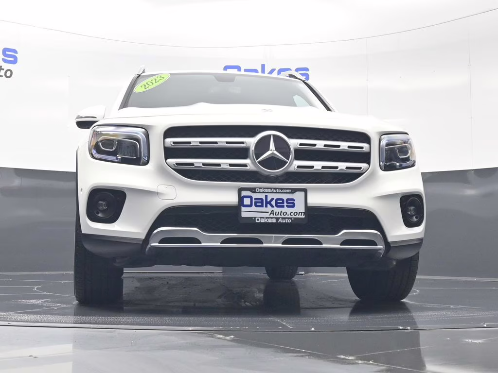 2023 Polar White Mercedes-Benz GLB GLB 250 AWD SUV
