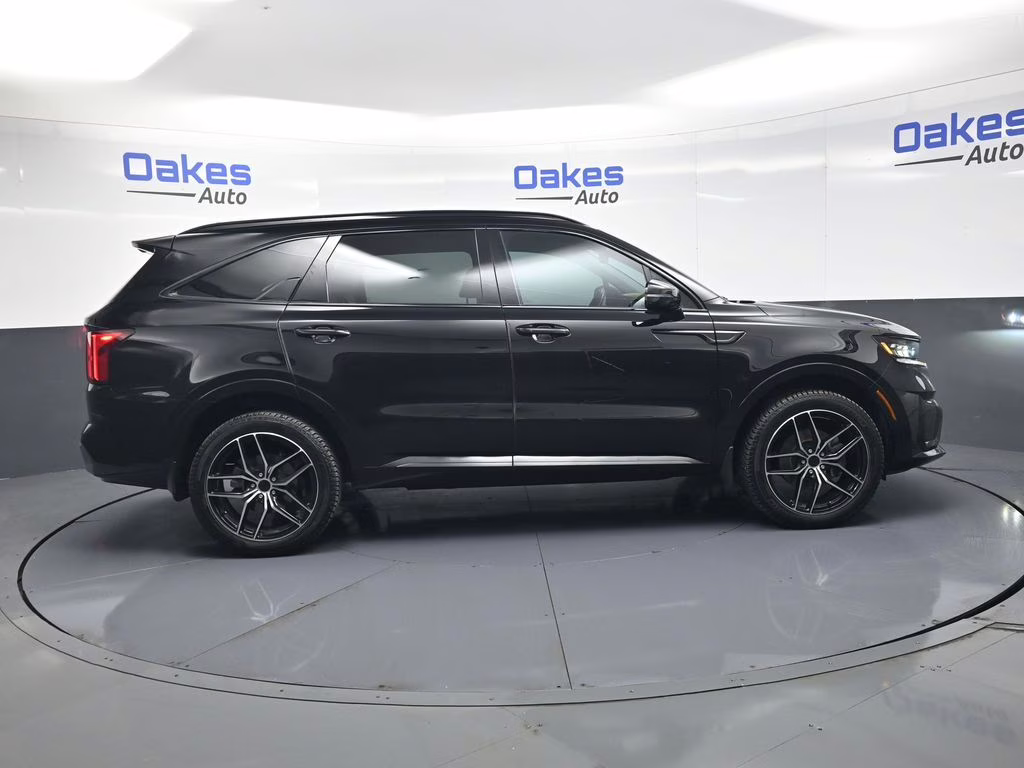2022 Ebony Black Kia Sorento SX AWD SUV