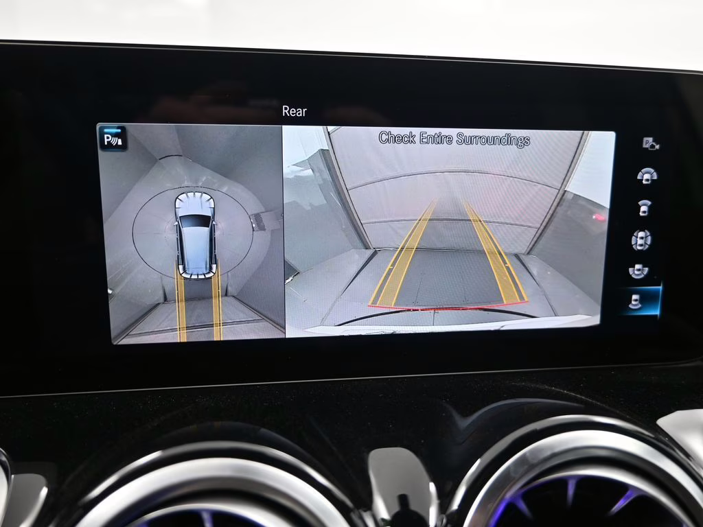 2023 Polar White Mercedes-Benz GLB GLB 250 AWD SUV