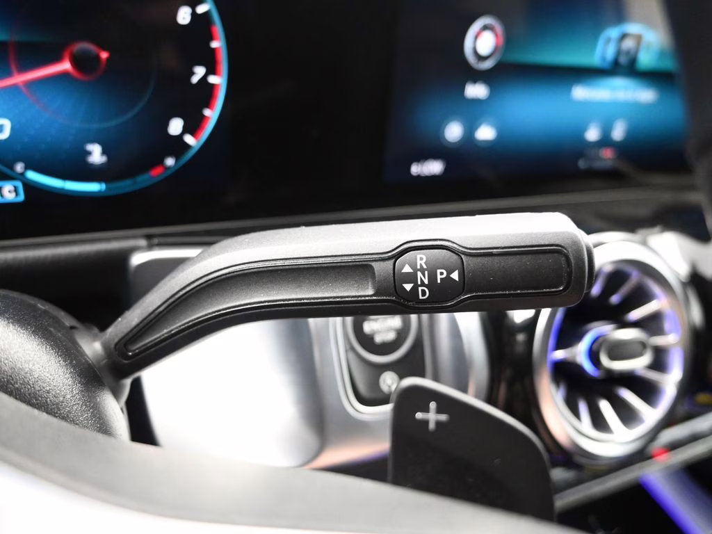 2023 Polar White Mercedes-Benz GLB GLB 250 AWD SUV