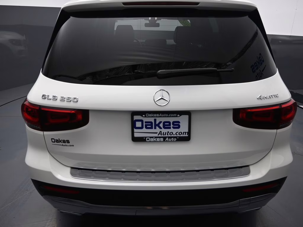 2023 Polar White Mercedes-Benz GLB GLB 250 AWD SUV