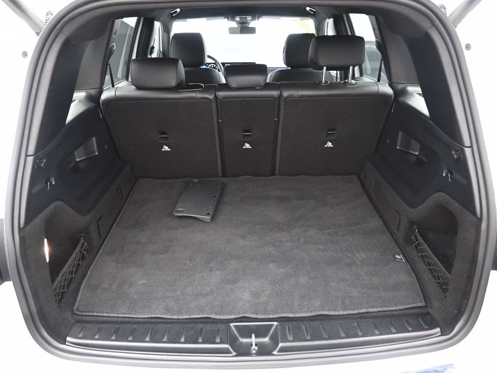 2023 Polar White Mercedes-Benz GLB GLB 250 AWD SUV