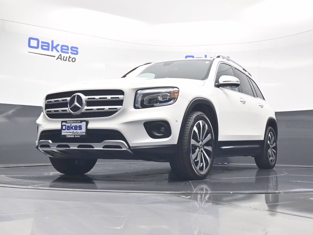 2023 Polar White Mercedes-Benz GLB GLB 250 AWD SUV