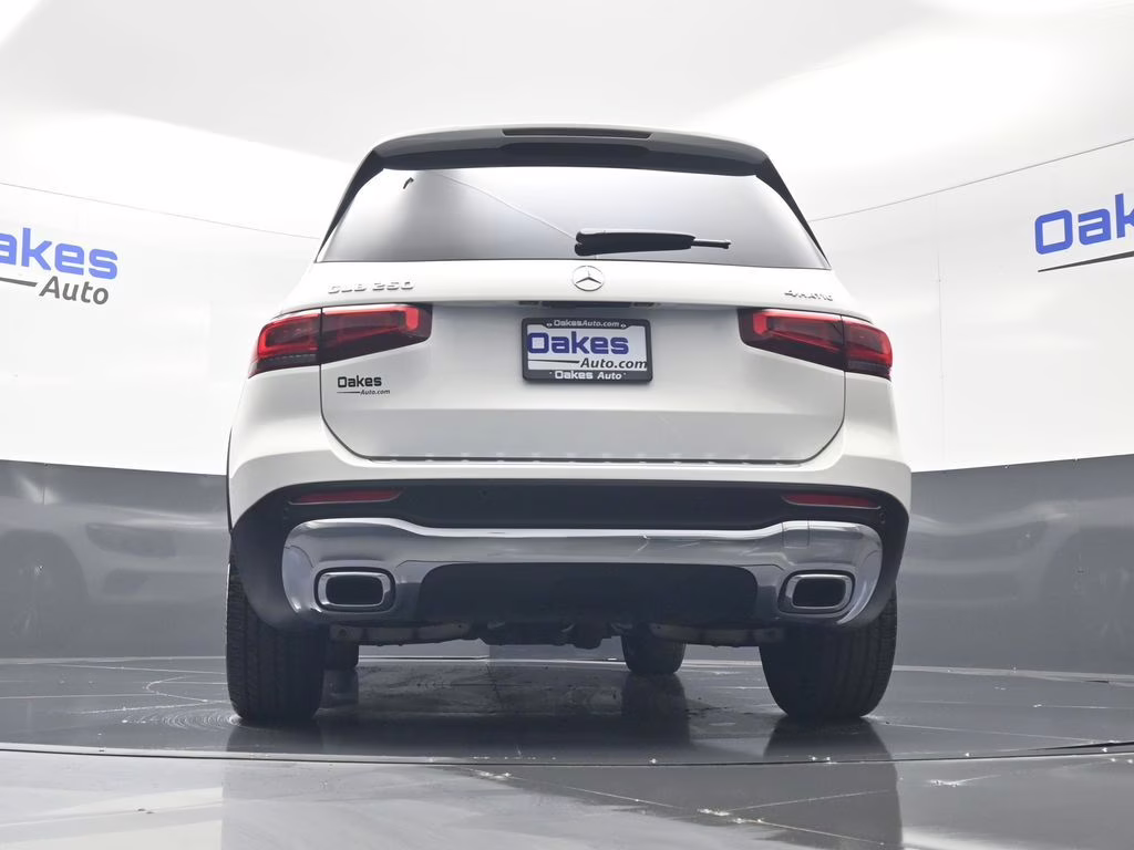 2023 Polar White Mercedes-Benz GLB GLB 250 AWD SUV