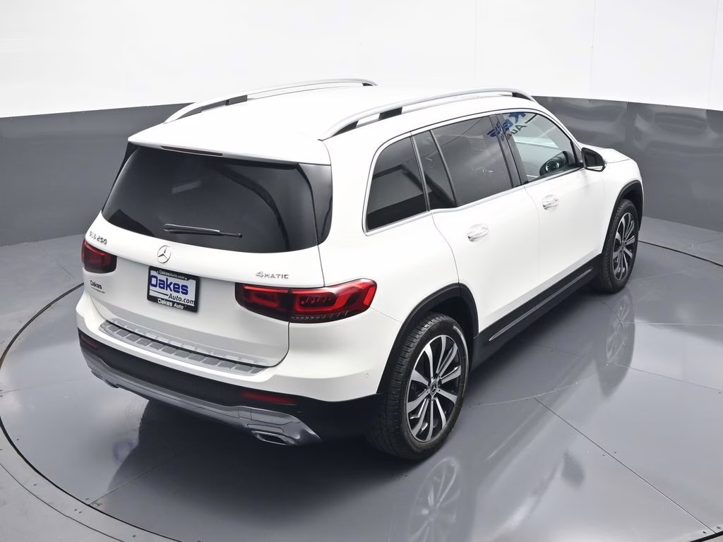 2023 Polar White Mercedes-Benz GLB GLB 250 AWD SUV