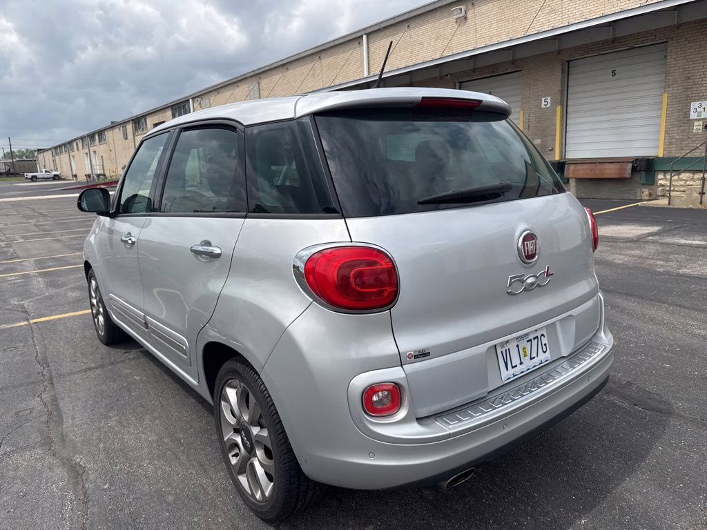 2014 Grigio Chiaro (Graphite Metallic) FIAT 500L Lounge FWD Hatchback