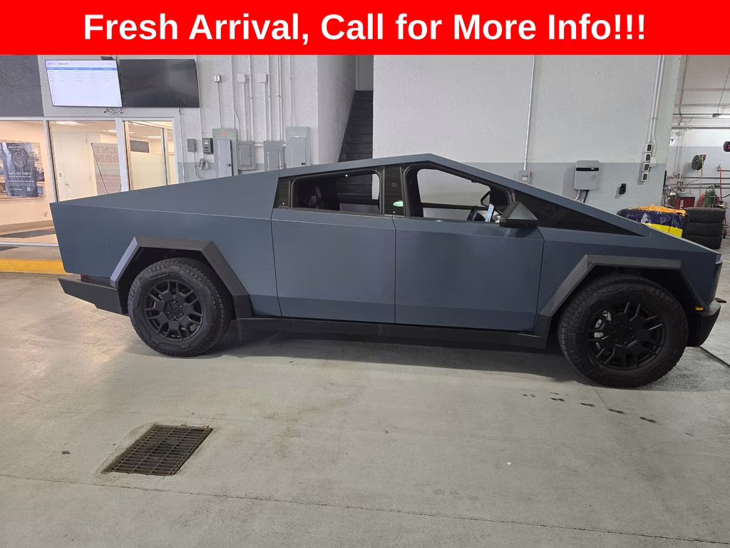 2024 Stainless Steel Tesla Cybertruck Cyberbeast AWD Truck