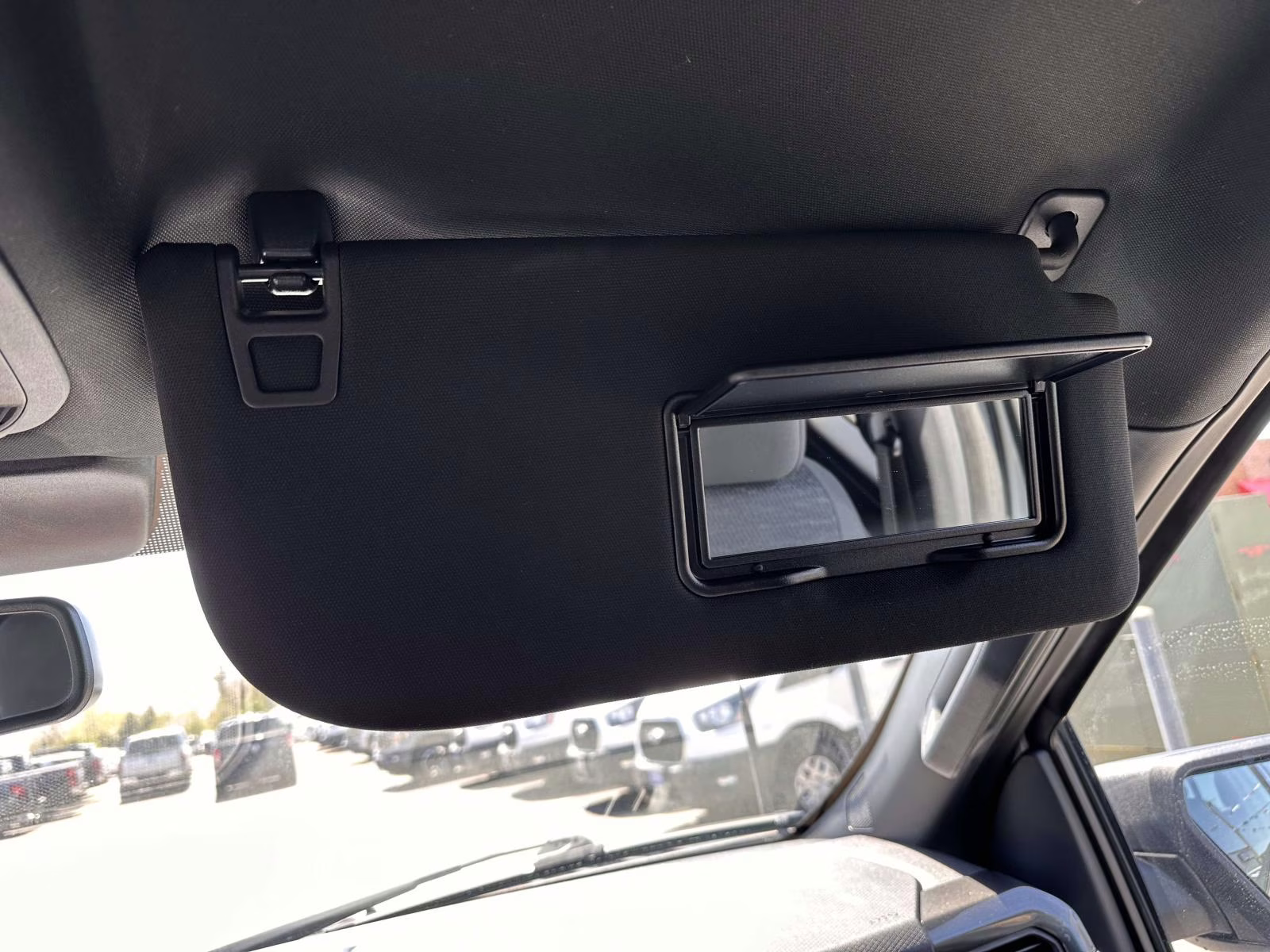 2023 Avalanche Ford F-150 XLT 4WD SuperCrew 5.5' Box 4X4 Truck