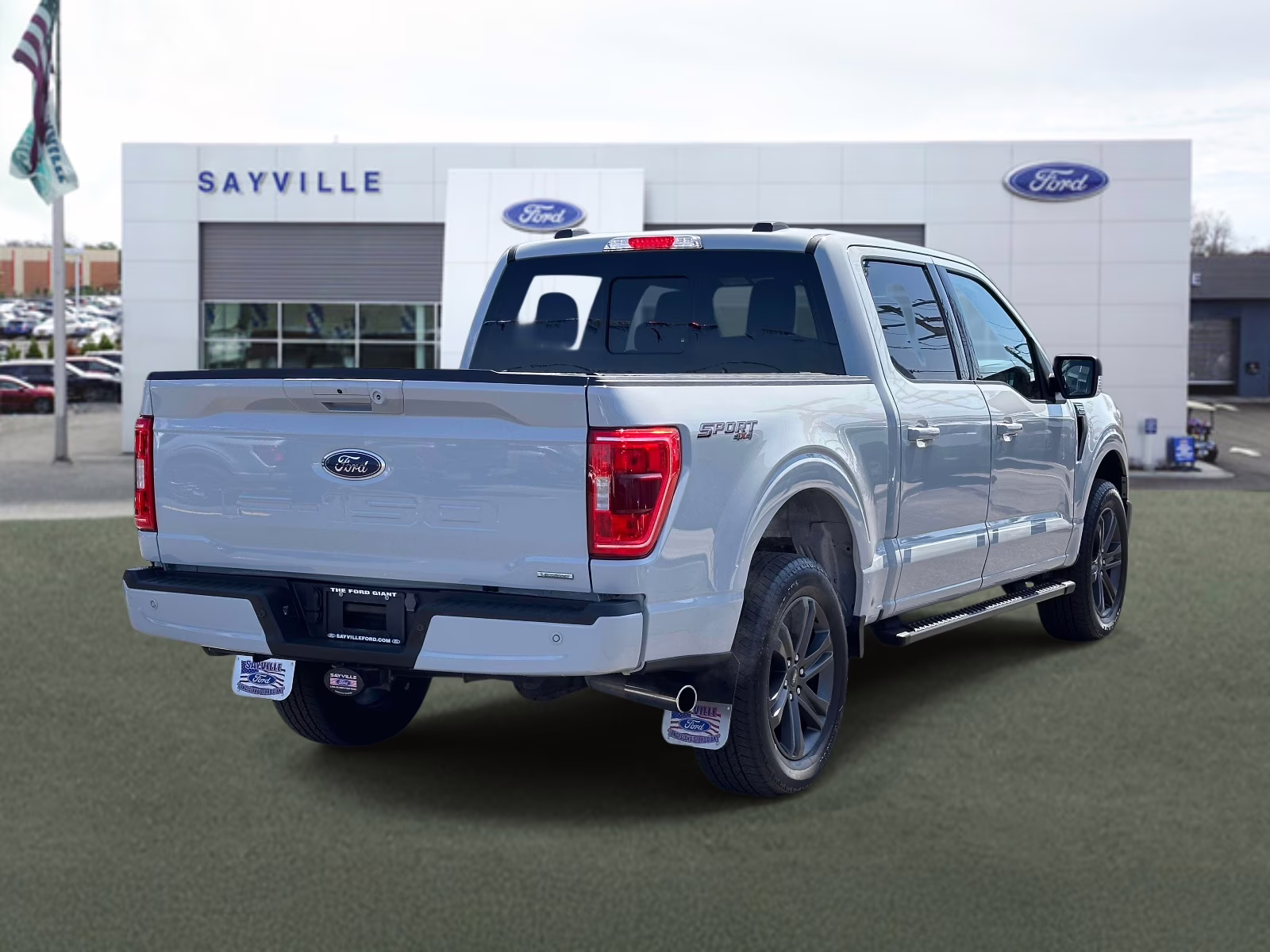 2023 Avalanche Ford F-150 XLT 4WD SuperCrew 5.5' Box 4X4 Truck