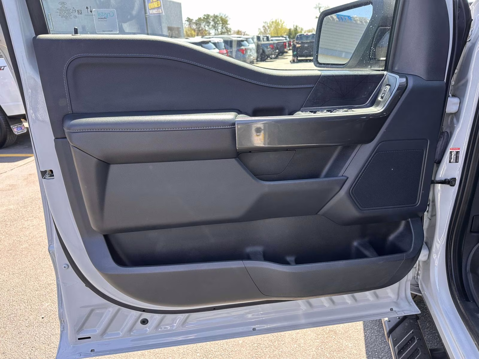 2023 Avalanche Ford F-150 XLT 4WD SuperCrew 5.5' Box 4X4 Truck