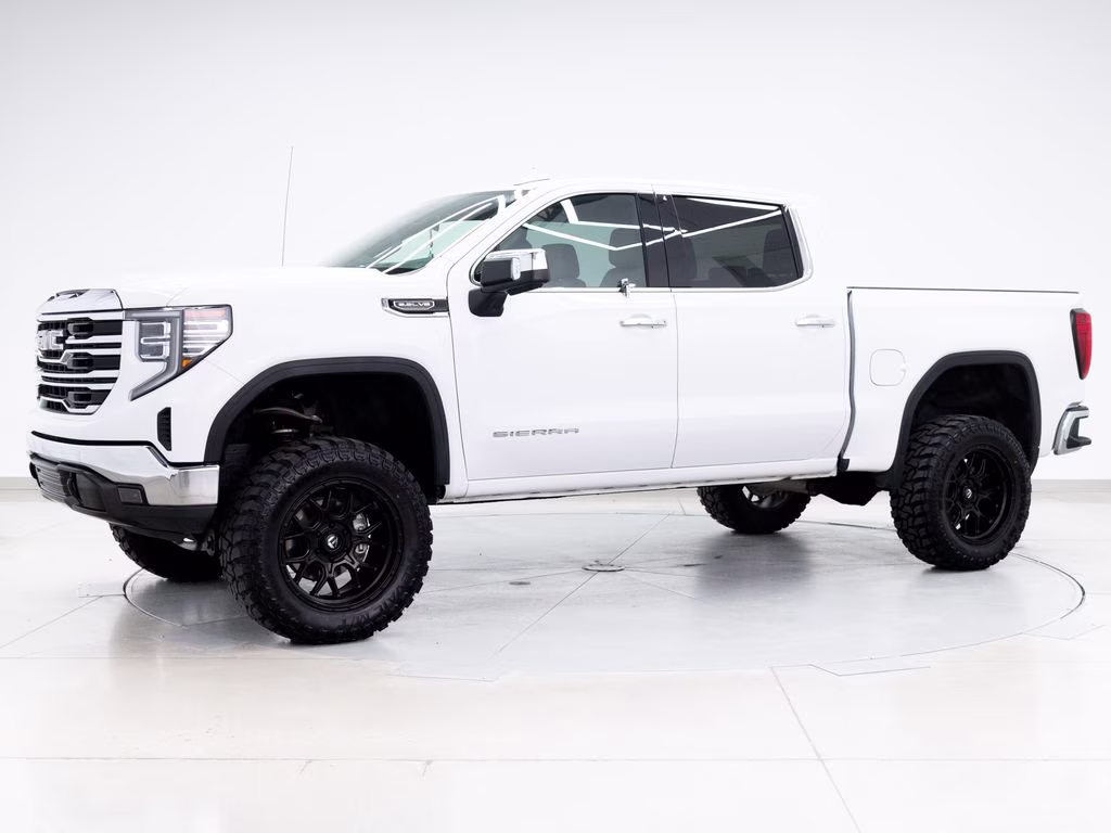 2025 Summit White GMC Sierra 1500 SLT 4X4 Truck