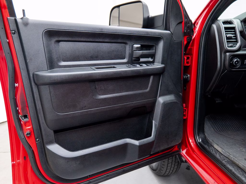 2022 Flame Red Clearcoat Ram 3500 Tradesman 4X4 Truck