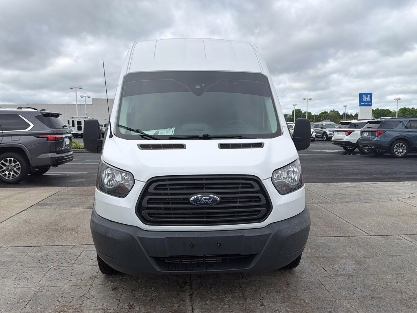 2018 Oxford White Ford Transit Van T-250 148  HI RF 9000 GVW RWD Van