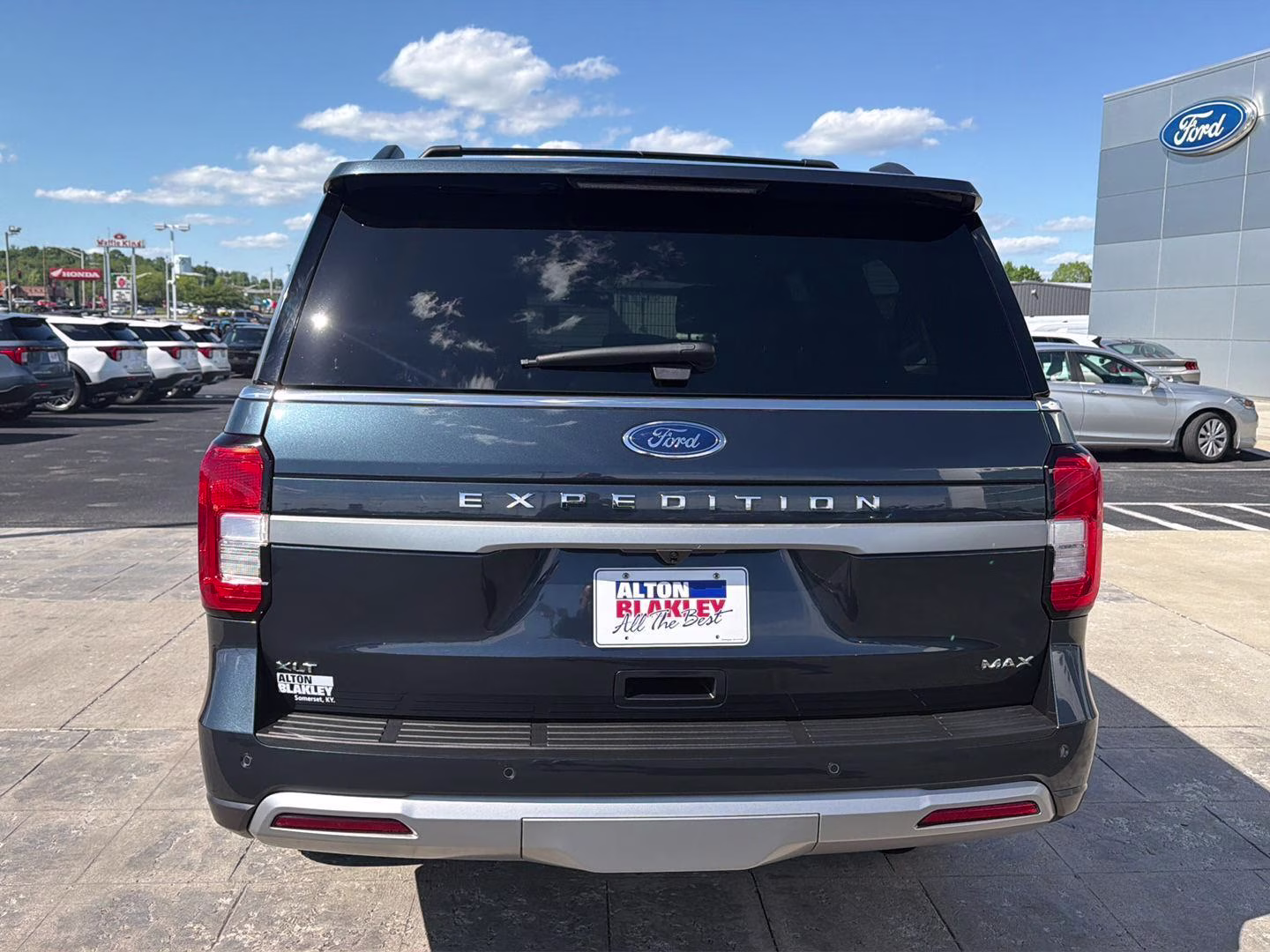 2024 Stone Blue Ford Expedition Max XLT 4X4 SUV