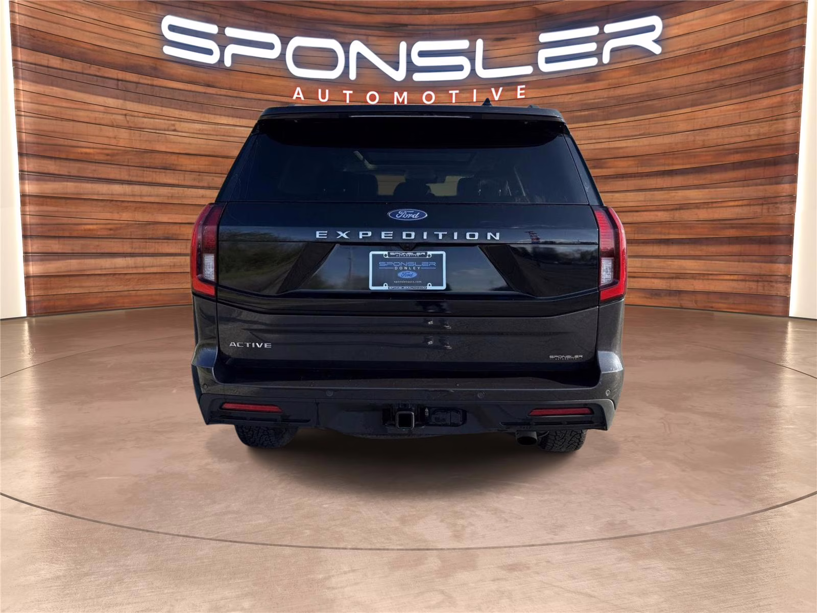 2025 Dark Matter Gray Metallic Ford Expedition Active 4X4 SUV