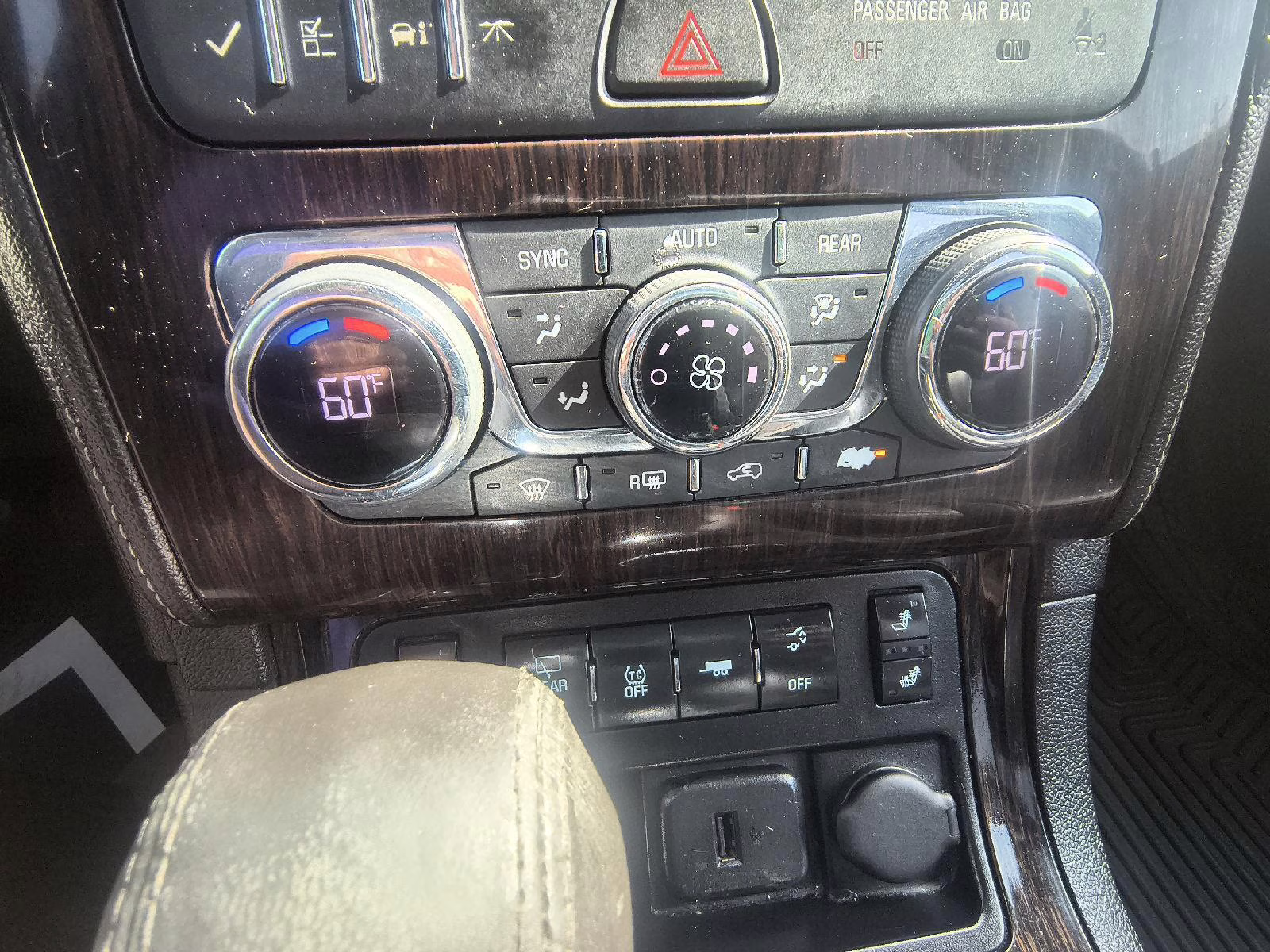 2015 Siren Red Tintcoat Chevrolet Traverse LT AWD SUV