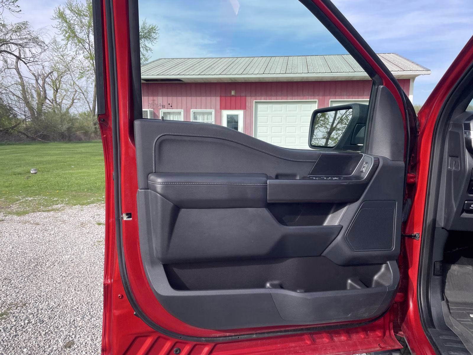 2023 Hot Pepper Red Tinted Clearcoat Ford F-150 XLT 4X4 Truck