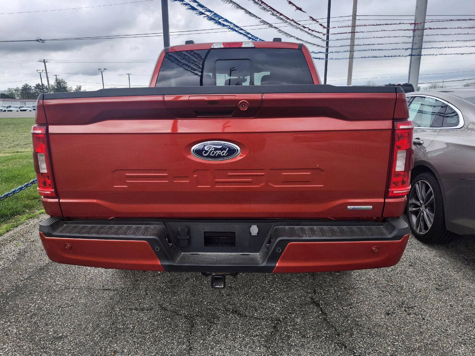 2023 Hot Pepper Red Tinted Clearcoat Ford F-150 XLT 4X4 Truck