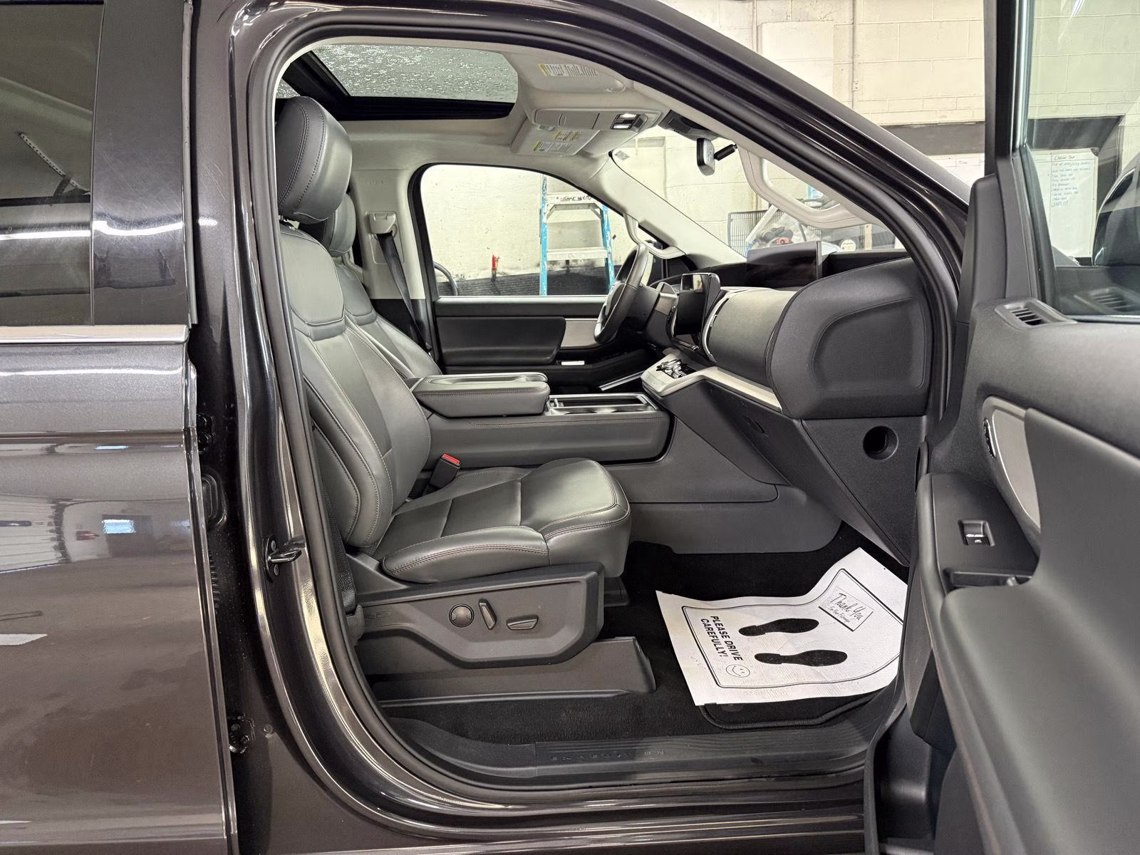 2025 Dark Matter Gray Metallic Ford Expedition Active 4X4 SUV