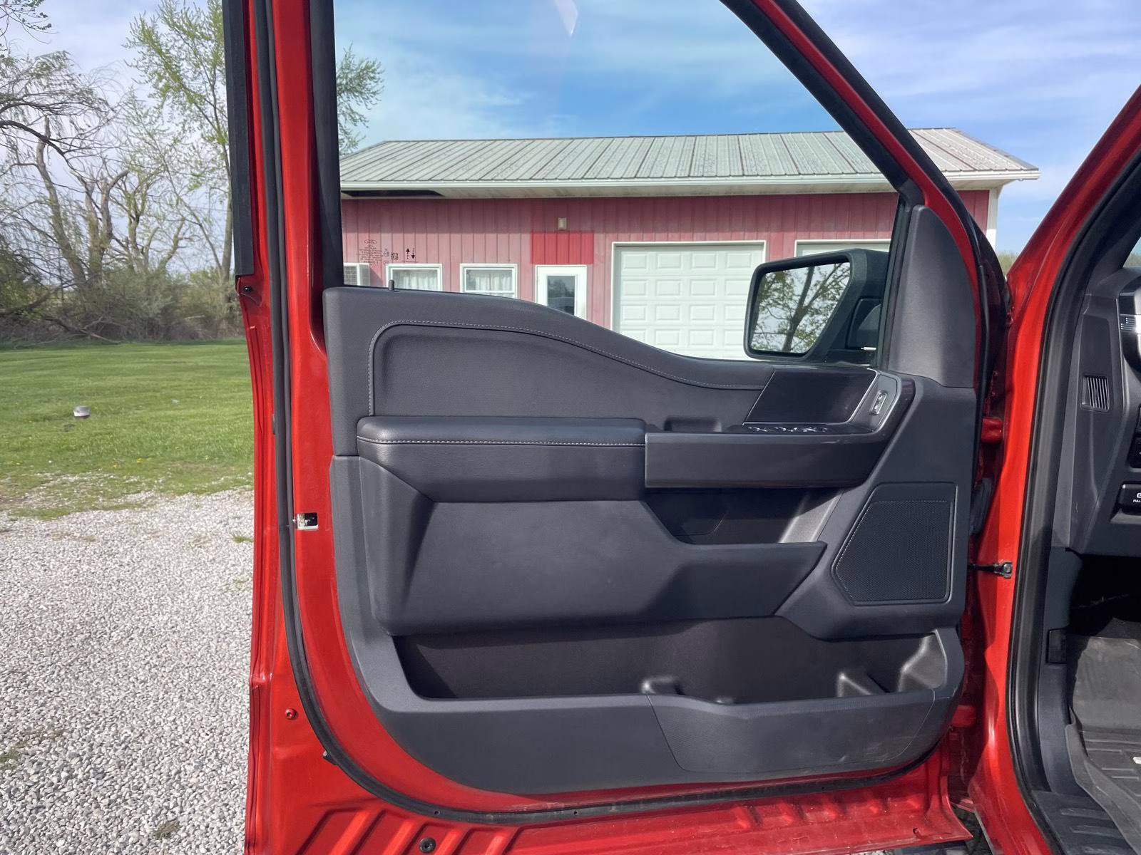 2023 Hot Pepper Red Tinted Clearcoat Ford F-150 XLT 4X4 Truck