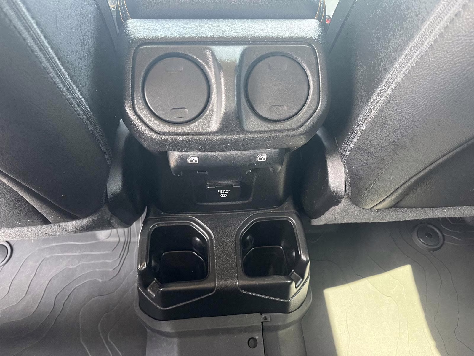 2022 Sting-Gray Clearcoat Jeep Gladiator High Altitude 4X4 Truck