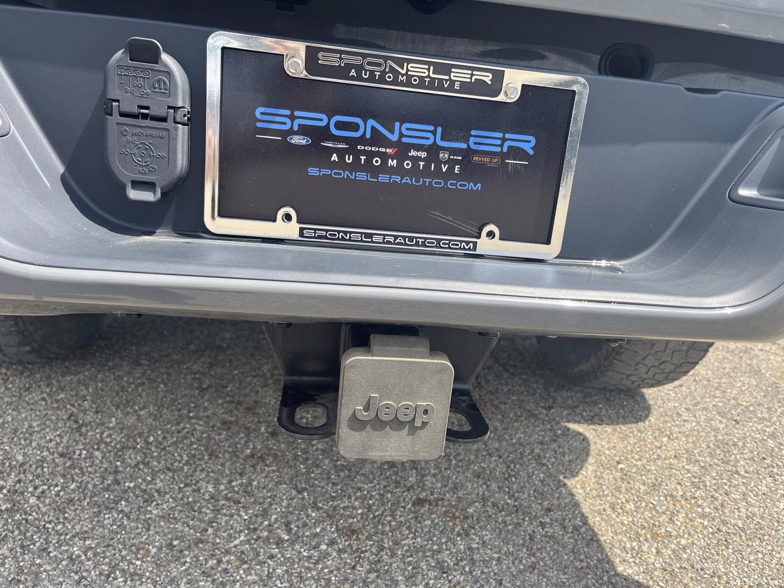 2022 Sting-Gray Clearcoat Jeep Gladiator High Altitude 4X4 Truck