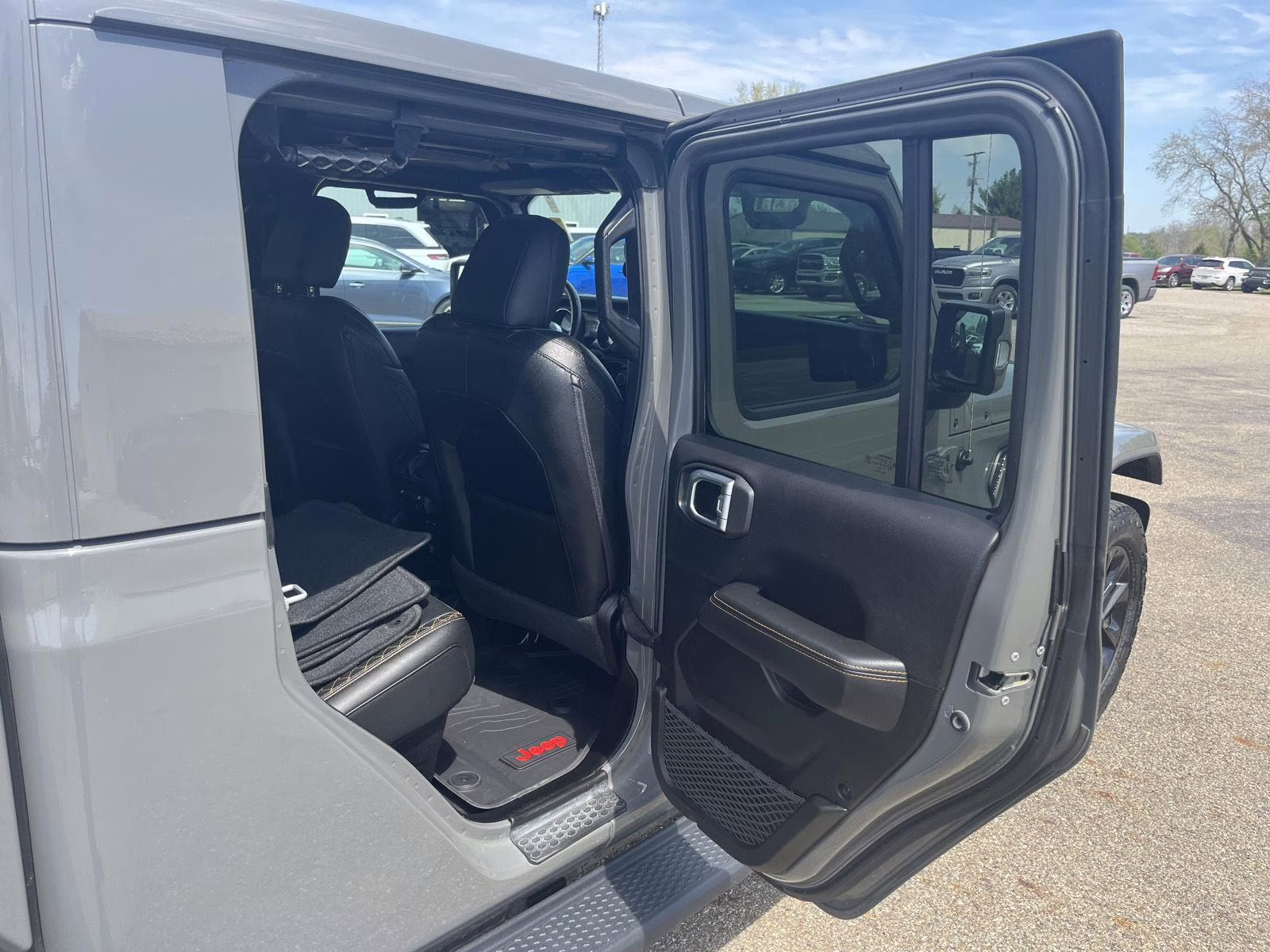 2022 Sting-Gray Clearcoat Jeep Gladiator High Altitude 4X4 Truck