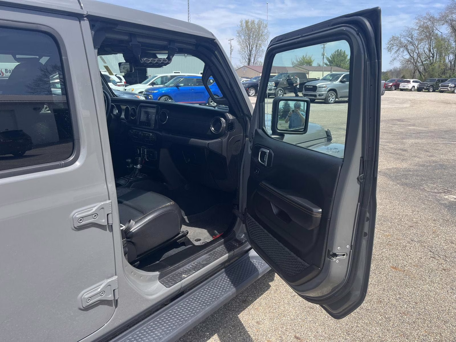 2022 Sting-Gray Clearcoat Jeep Gladiator High Altitude 4X4 Truck