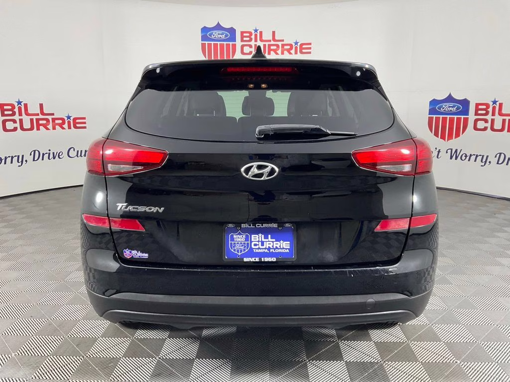 2019 Black Noir Pearl Hyundai Tucson SE FWD SUV