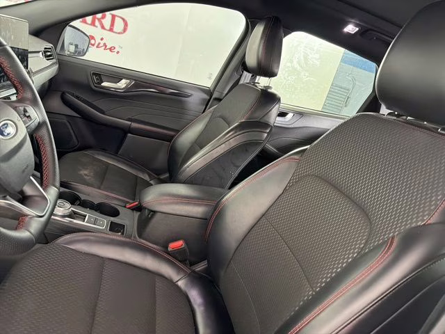 2024 White Metallic Ford Escape ST-Line FWD SUV