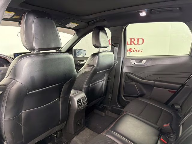 2024 White Metallic Ford Escape ST-Line FWD SUV