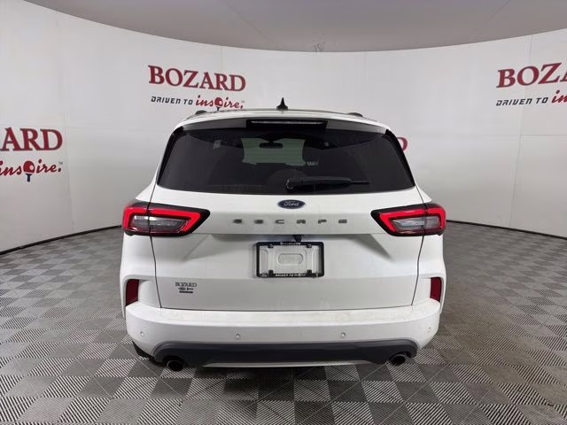 2024 White Metallic Ford Escape ST-Line FWD SUV