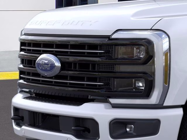 2026 Star White Metallic Tri-Coat Ford Super Duty F-350 SRW Platinum 4X4 Truck