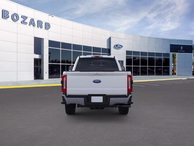 2026 Oxford White Ford Super Duty F-350 SRW Lariat 4X4 Truck