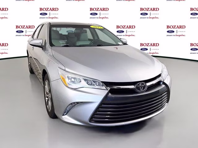 2015 Celestial Silver Metallic Toyota Camry XLE FWD Sedan