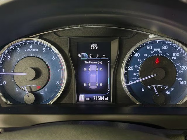 2015 Celestial Silver Metallic Toyota Camry XLE FWD Sedan