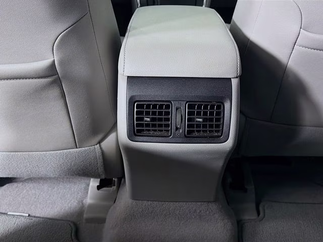 2015 Celestial Silver Metallic Toyota Camry XLE FWD Sedan