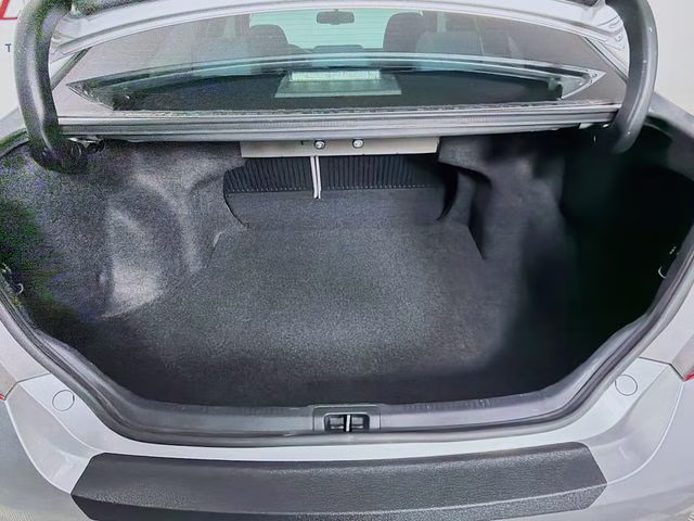 2015 Celestial Silver Metallic Toyota Camry XLE FWD Sedan