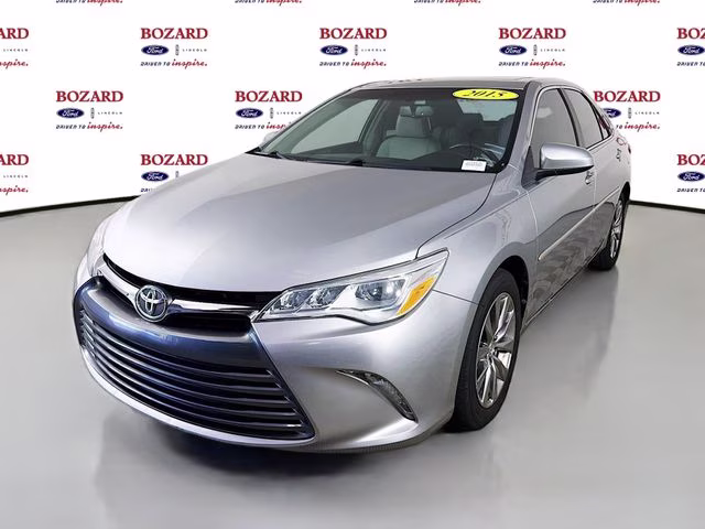 2015 Celestial Silver Metallic Toyota Camry XLE FWD Sedan