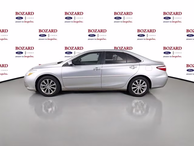 2015 Celestial Silver Metallic Toyota Camry XLE FWD Sedan