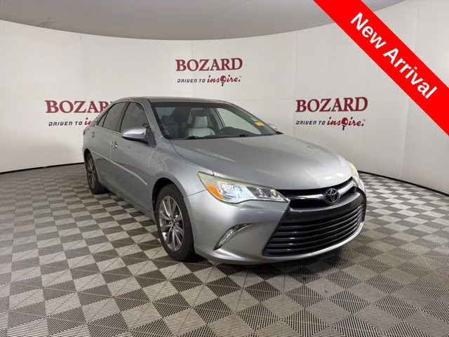 2015 Celestial Silver Metallic Toyota Camry XLE FWD Sedan