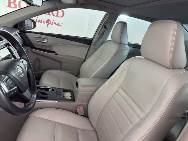 2015 Celestial Silver Metallic Toyota Camry XLE FWD Sedan