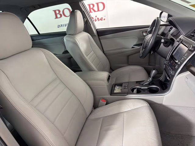 2015 Celestial Silver Metallic Toyota Camry XLE FWD Sedan