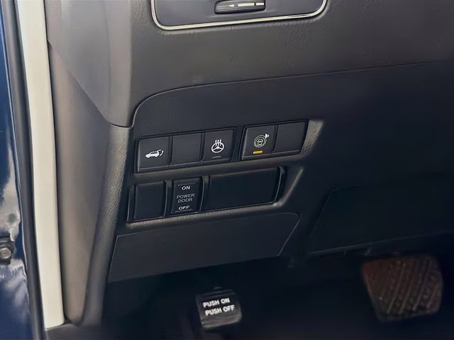 2022 Blue Pearl Nissan Armada Platinum RWD SUV