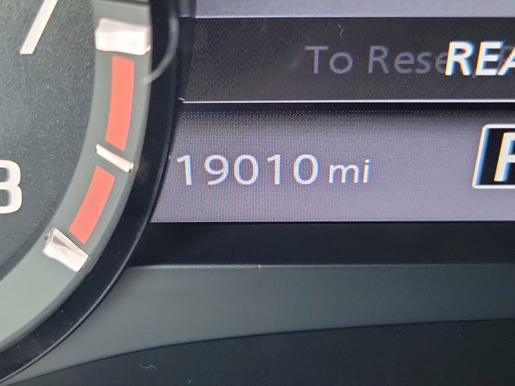 2023 Glacier White Nissan Frontier PRO-X RWD Truck