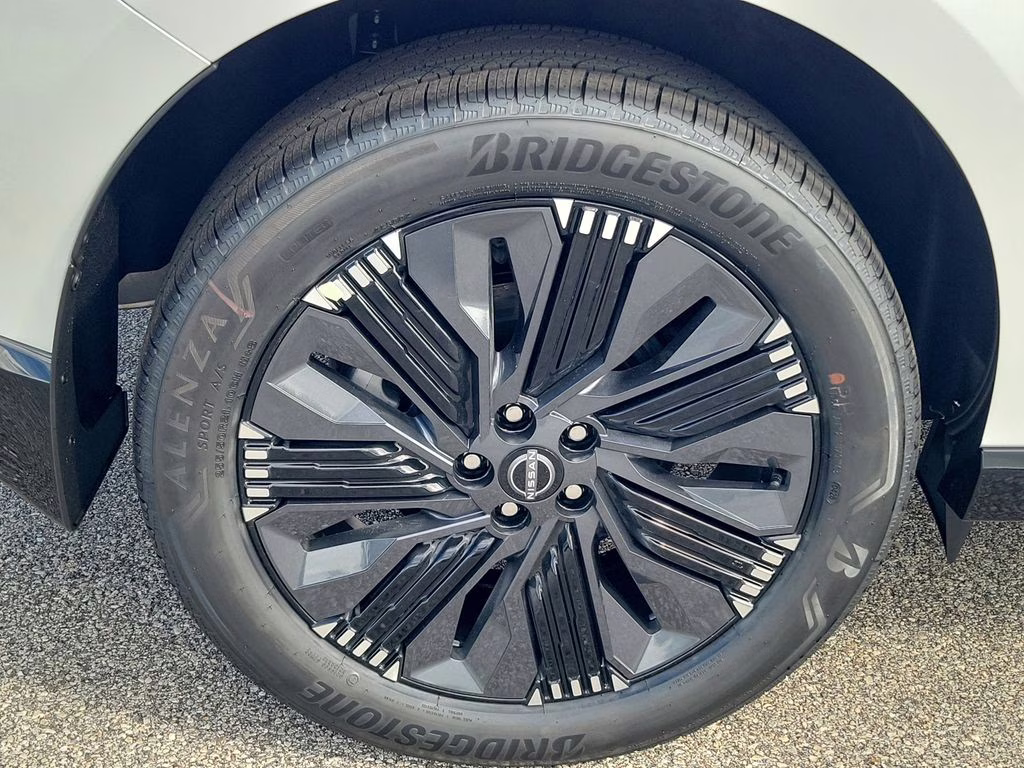 2026 White Pearl Nissan Murano Platinum AWD SUV