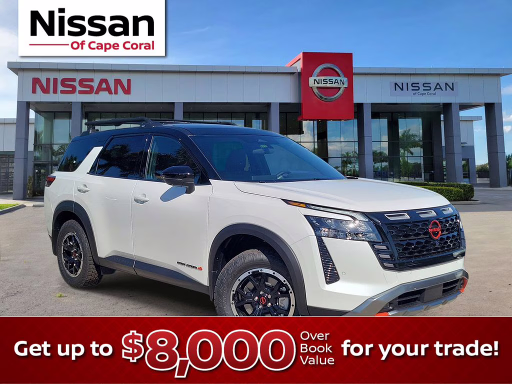 2026 Everest White Pearl/Black Nissan Pathfinder Rock Creek 4X4 SUV