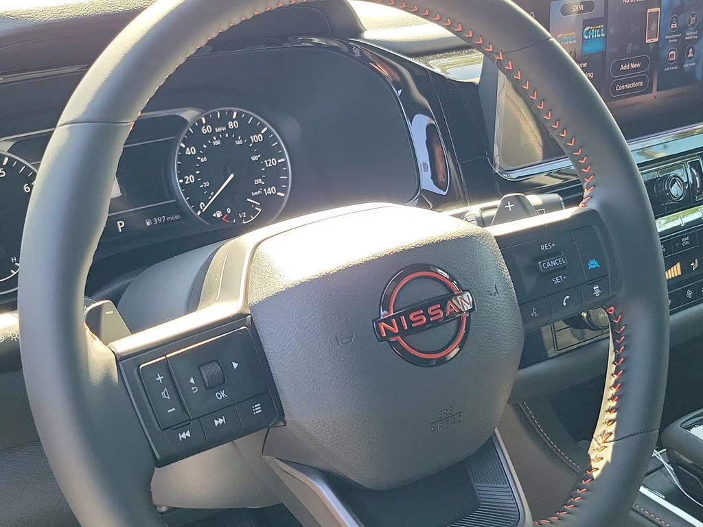 2026 Everest White Pearl/Black Nissan Pathfinder Rock Creek 4X4 SUV