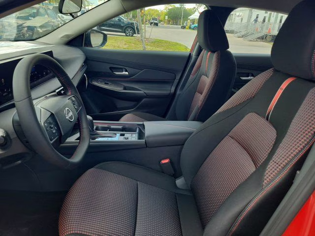 2026 Energetic Ember/Super Blk Nissan Sentra SR FWD Sedan