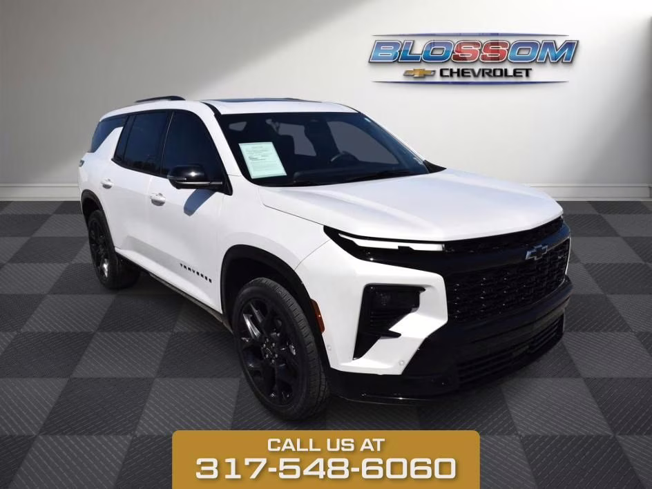 2024 Pearl Chevrolet Traverse RS AWD SUV